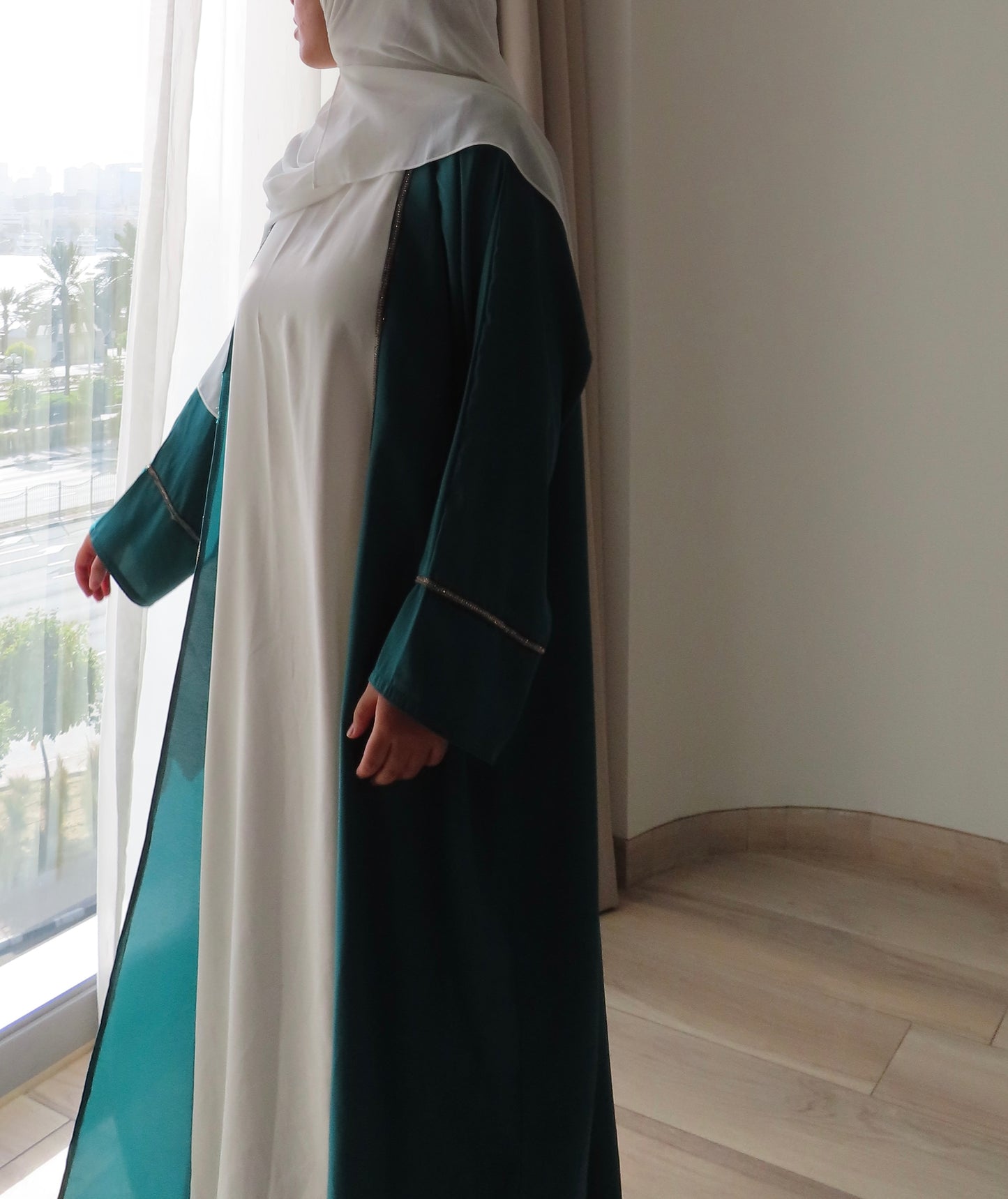 Dubai Abaya