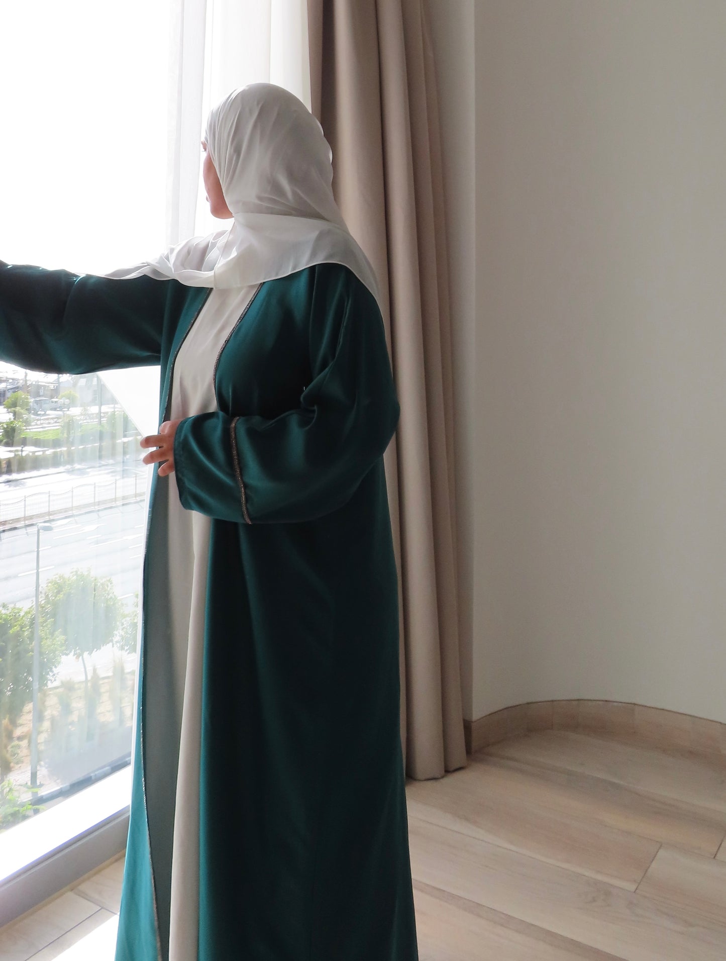 Dubai Abaya