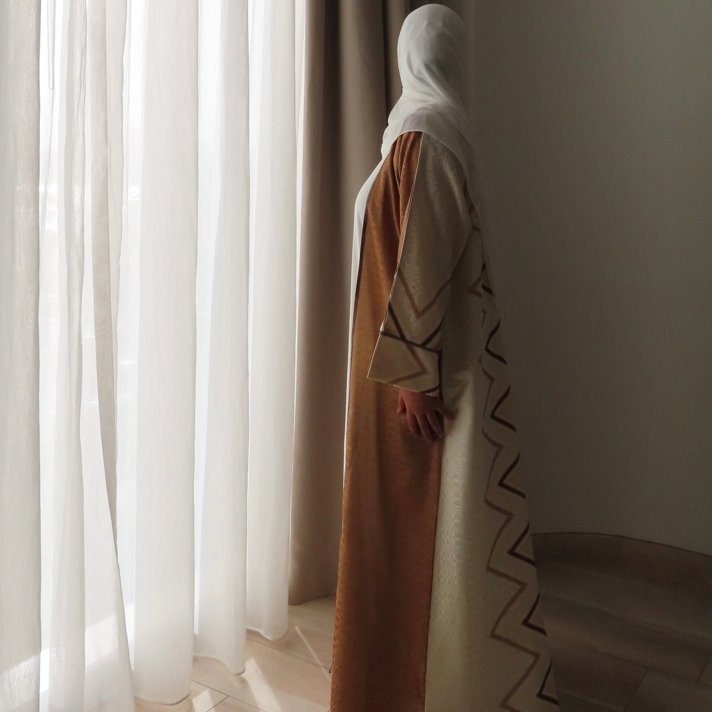 Dubai Abaya