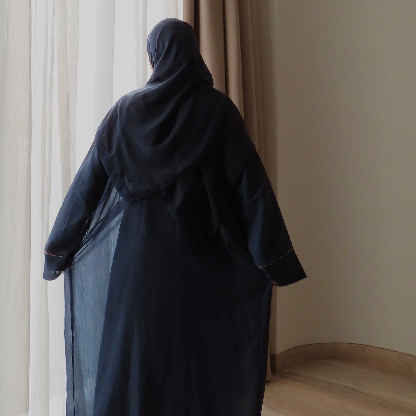 Dubai Abaya