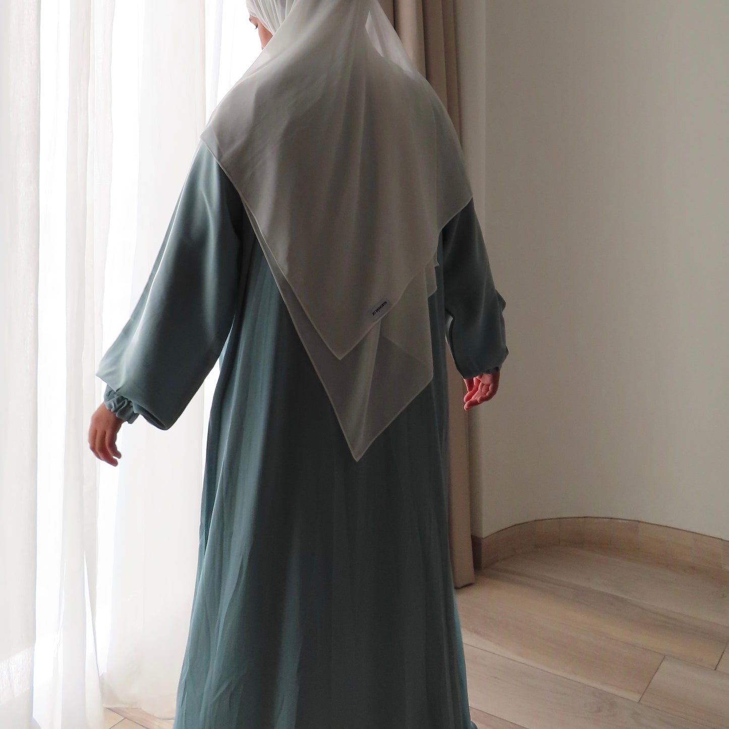 Dubai Abaya